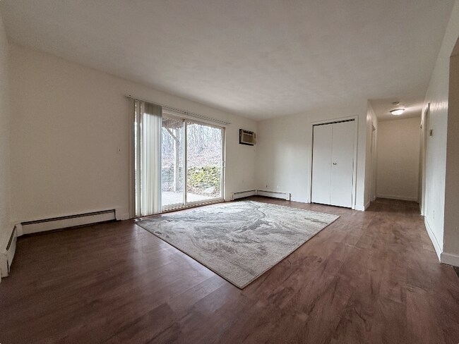 Building Photo - 6007 Oran Ave