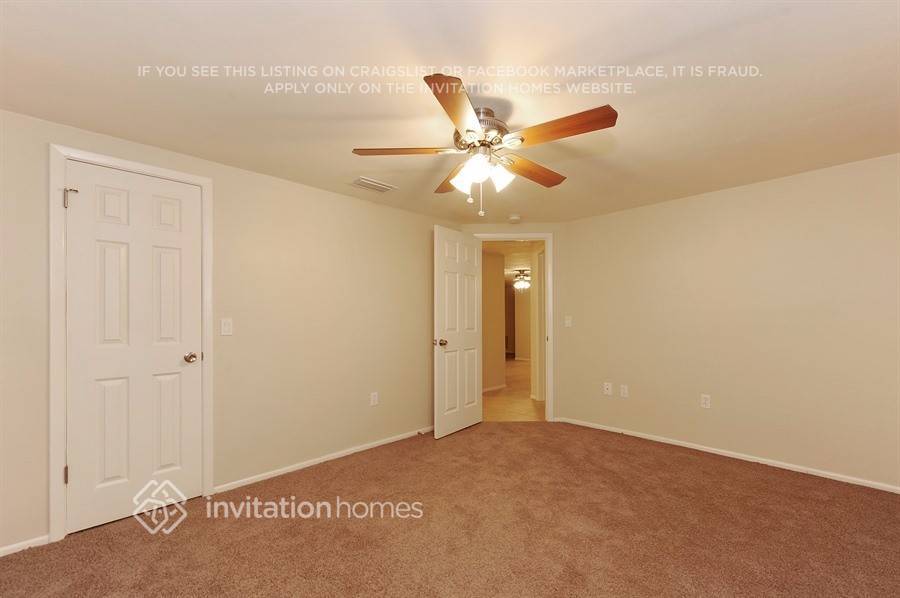 Building Photo - 5809 Elena Dr