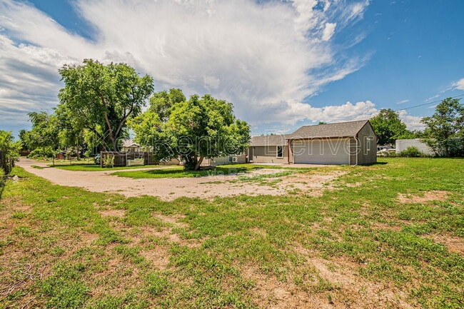 Building Photo - 6405 W Jefferson Pl