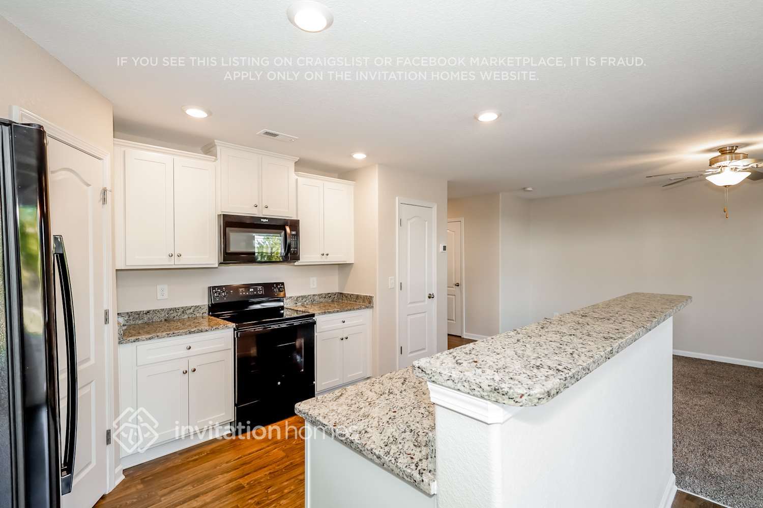 Building Photo - 2240 Latimer Ln