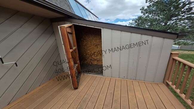 Building Photo - Spacious 4-bedroom, 3-bath home on West end Billings