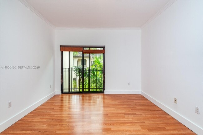 Building Photo - 2819 Coconut Ave