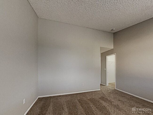 Building Photo - 8105 Shifting Sands Dr