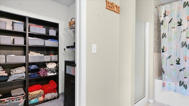 Building Photo - 480 Vaughn Cir