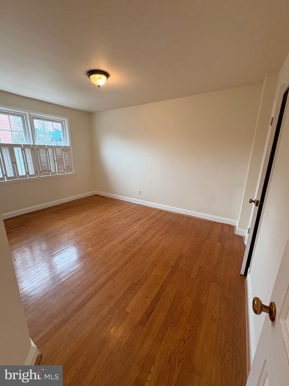 Building Photo - 146 Dumbarton Rd