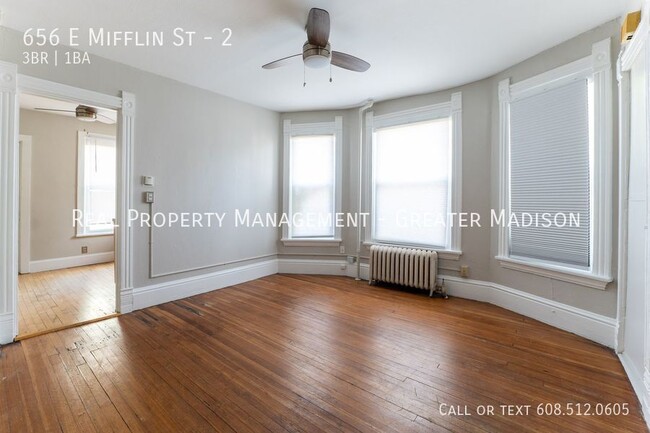Building Photo - 656 E Mifflin St