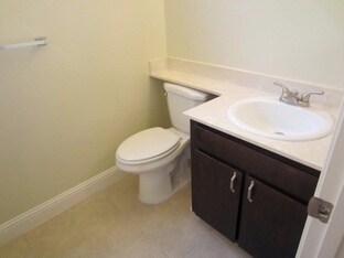 Building Photo - 223 Gypsum Dr