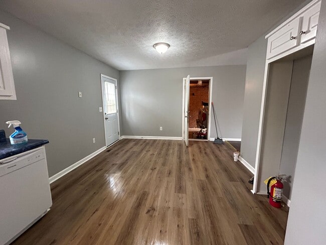 Building Photo - 345 Widgeon Dr