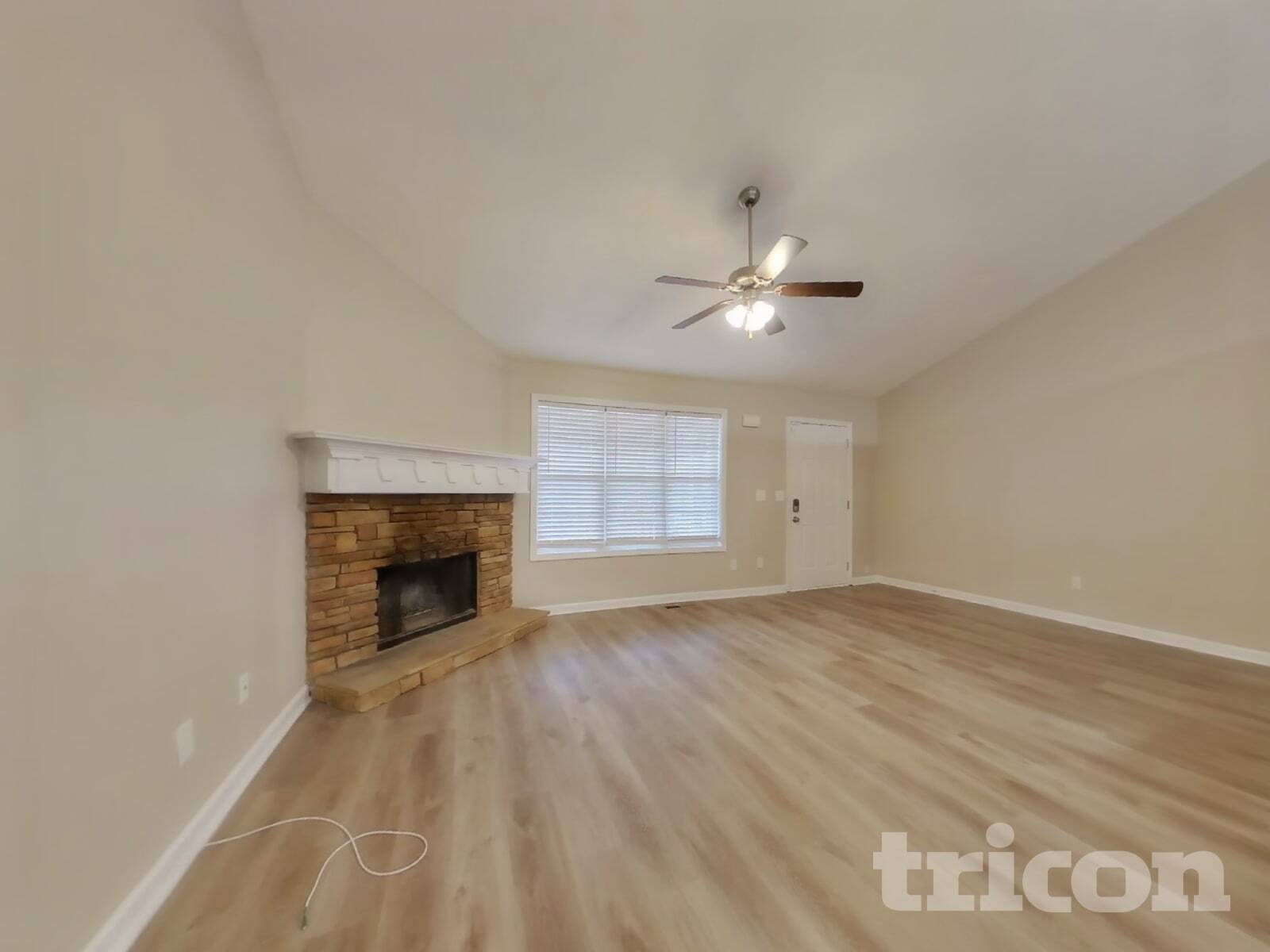 Building Photo - 581 Meadow Spring Dr