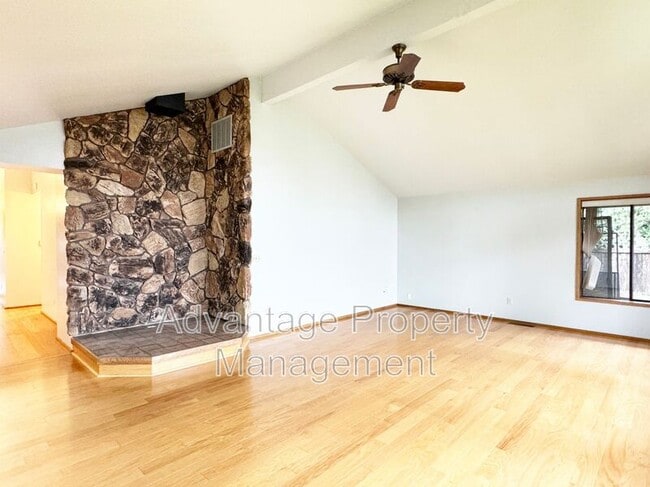 Building Photo - 3698 NW Oleander Pl