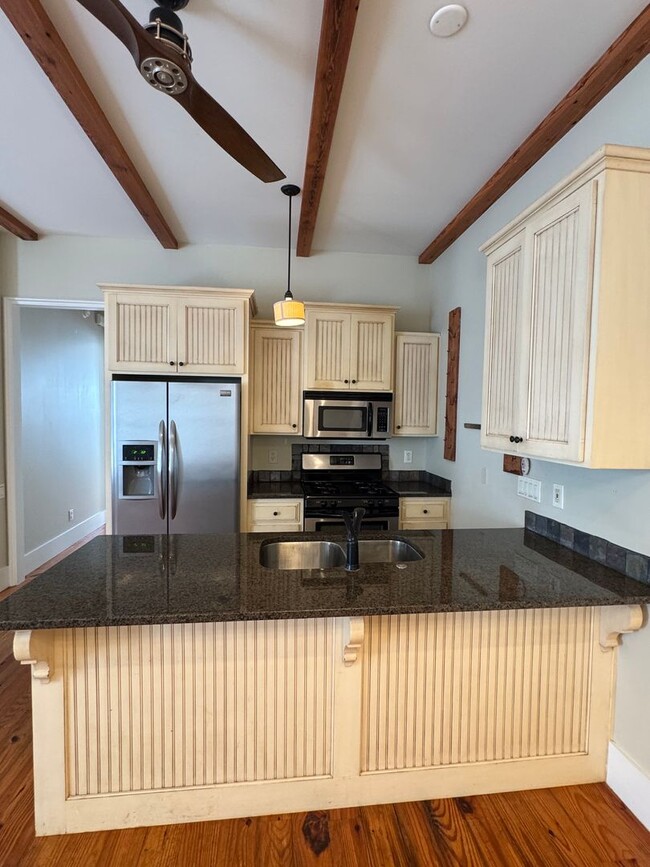 Building Photo - Waters Home