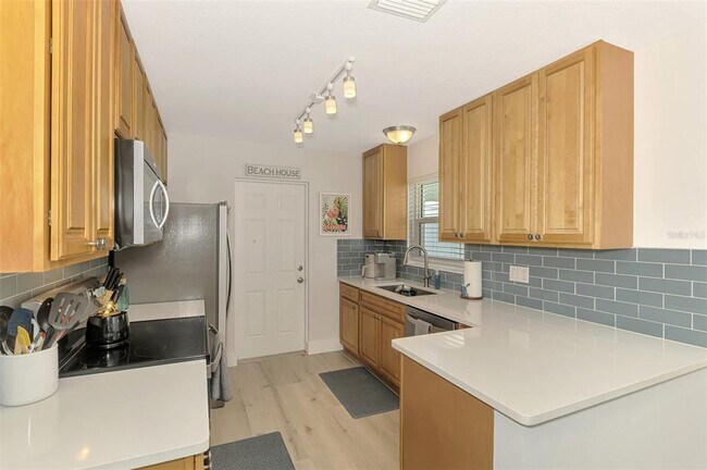 Building Photo - 1137 N Moonmist Ct