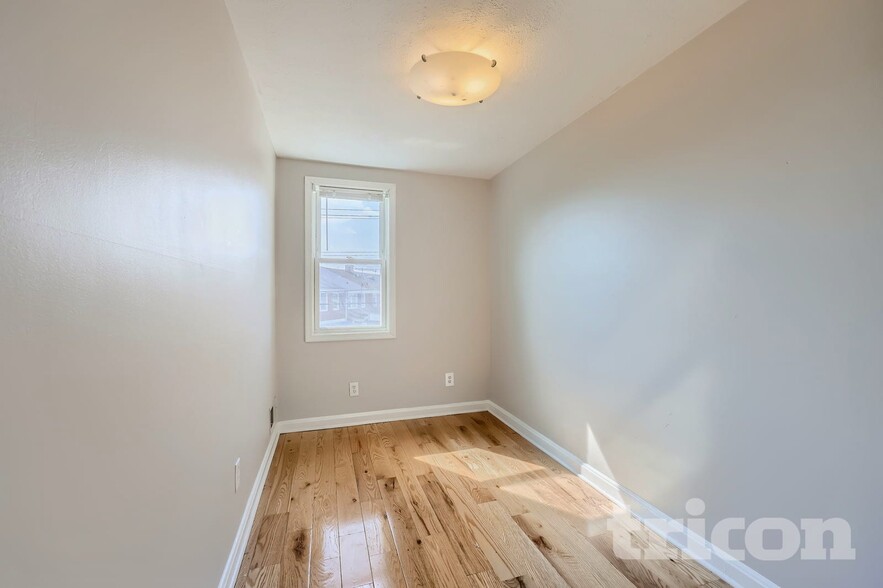 Building Photo - 7908 St Monica Dr