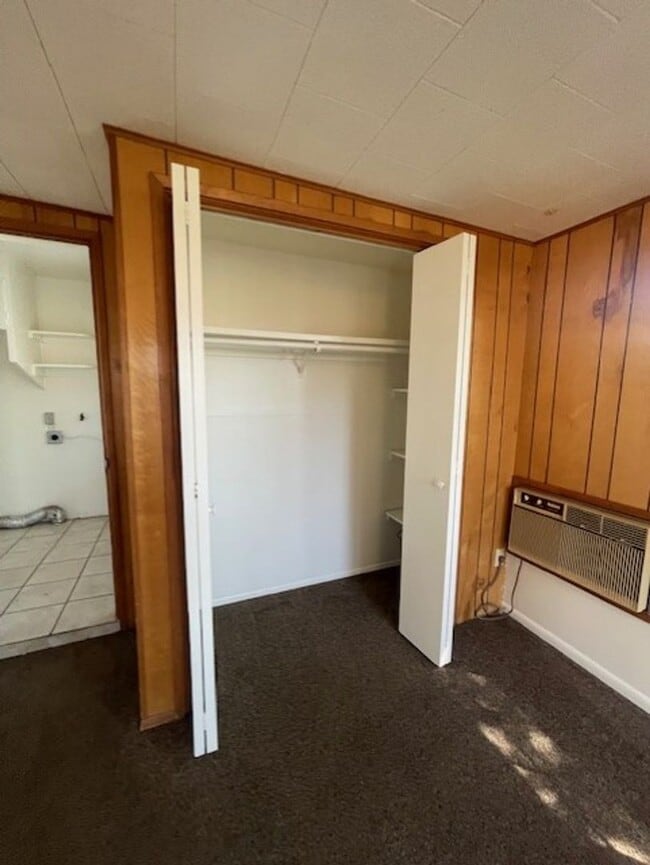 Building Photo - Adorable 3 Bedroom 2 Bath In Upper Clarkda...