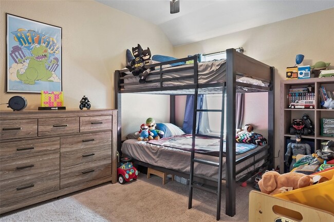 Building Photo - 1516 Westview Ln