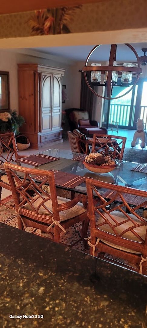 Building Photo - Attn Boaters!  Boca Grande, FL Large Boat Slip Included!  3 BR 2 Bath