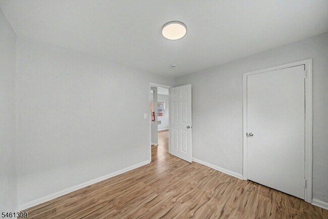 Building Photo - 1019 Rivington St