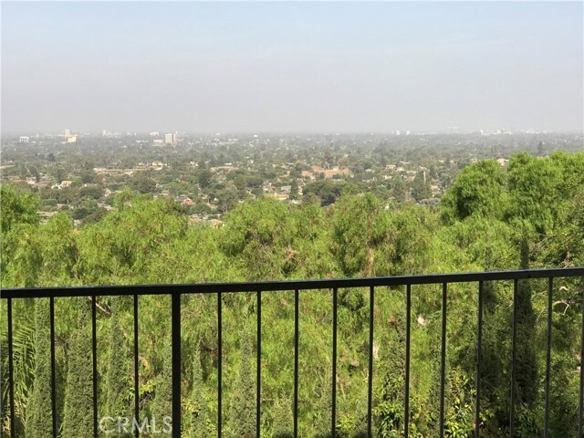 Building Photo - 11393 La Vereda Dr