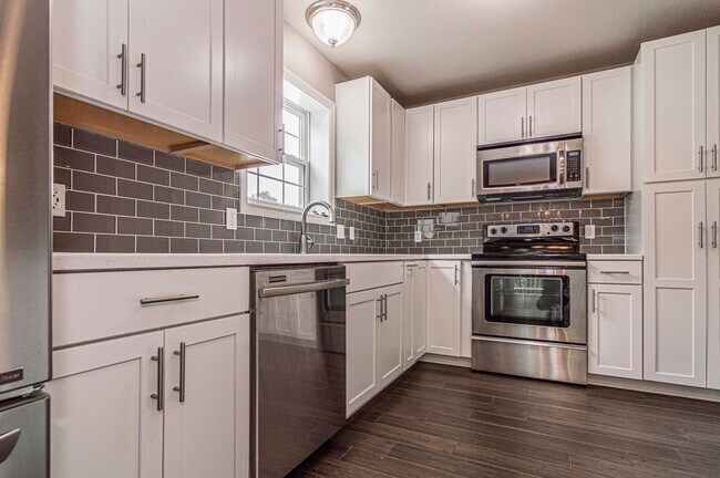 Building Photo - Please View 3D Virtual Walk-Through Before Scheduling a Showing