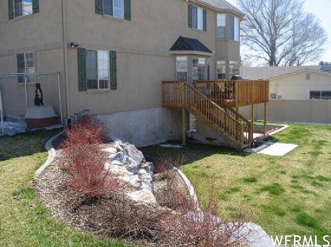 Building Photo - 1255 W 1100 N