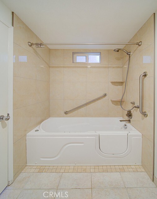 Building Photo - 2381 Via Mariposa W