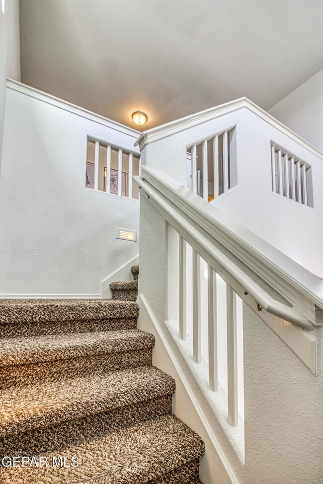 Building Photo - 7517 Red Cedar Dr