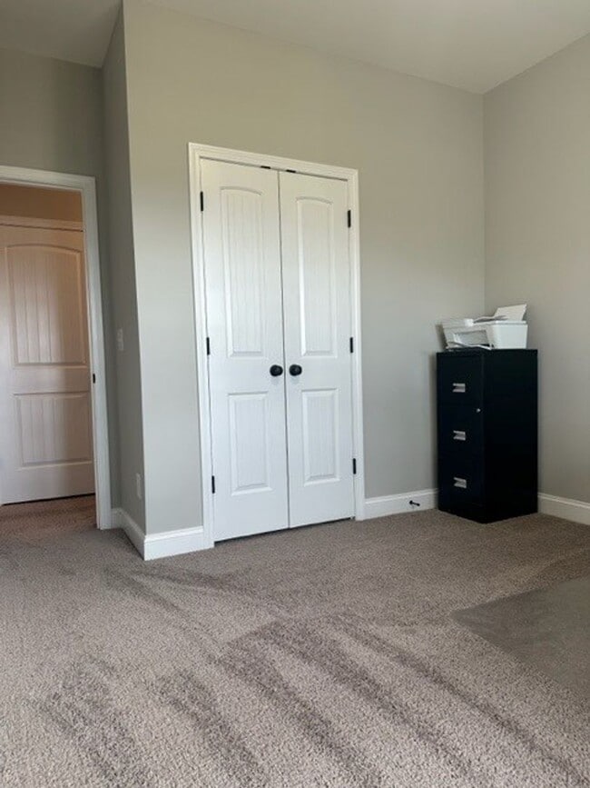 Building Photo - 3 Bed/2 Bath in Willow Pond - 15 minutes to SJAFB!