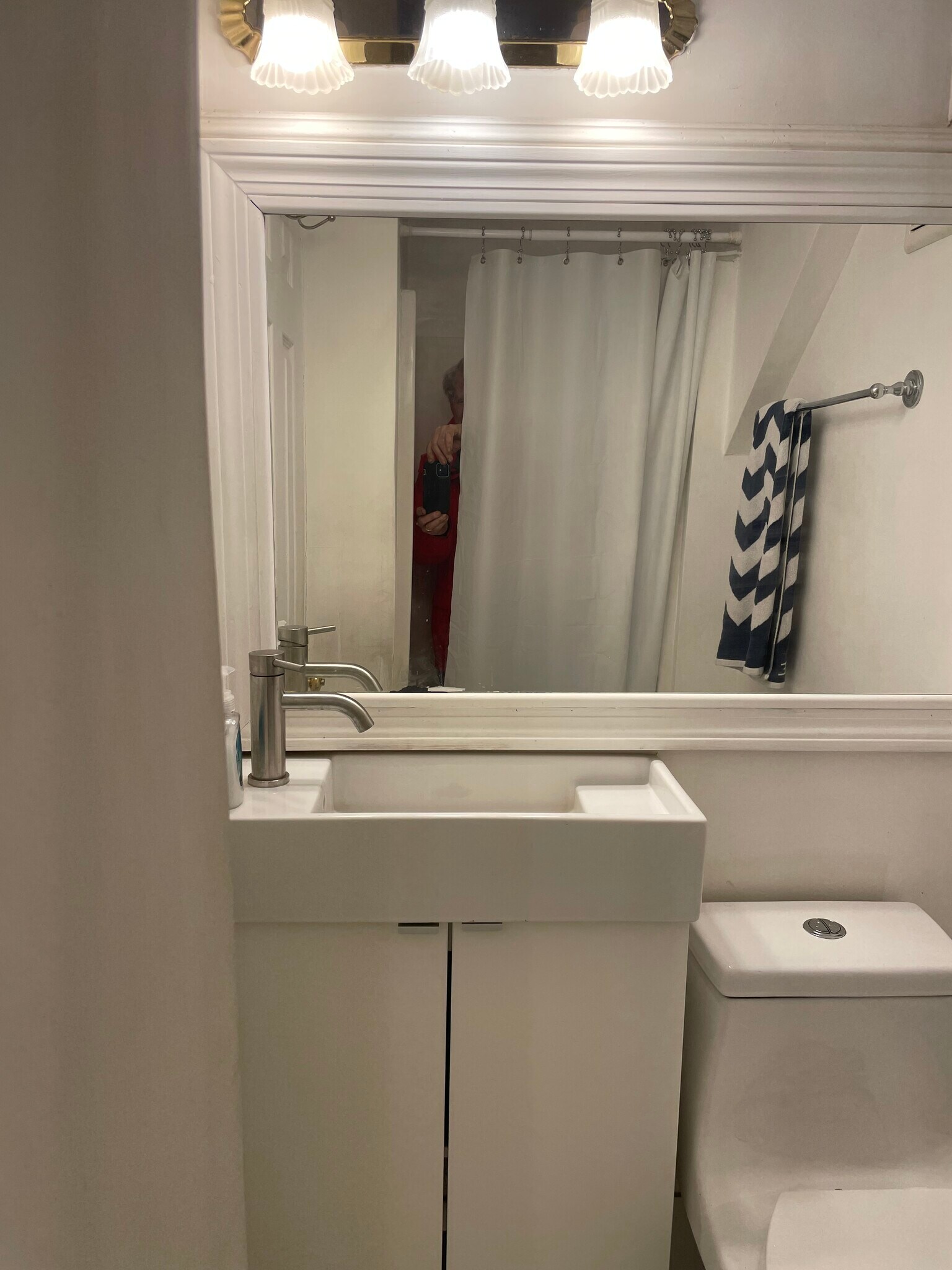 Building Photo - 6 Saint Gregory St