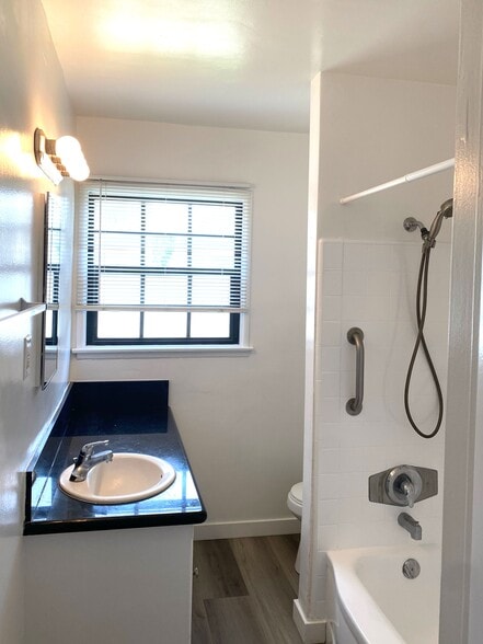 Bathroom - 4941 Whitsett Ave