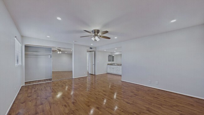Building Photo - 1304 Mountain Ave