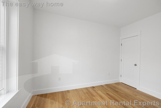 Building Photo - 406 Columbia St