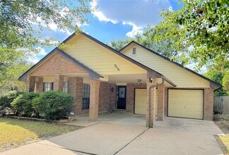 Building Photo - 4803 Shadowdale Dr