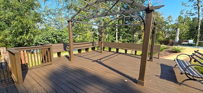 Building Photo - 289 Ashbrook Dr