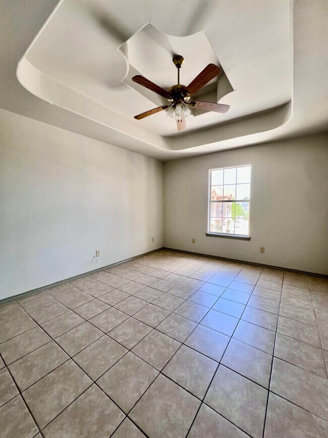 Building Photo - 507 Shiloh Dr