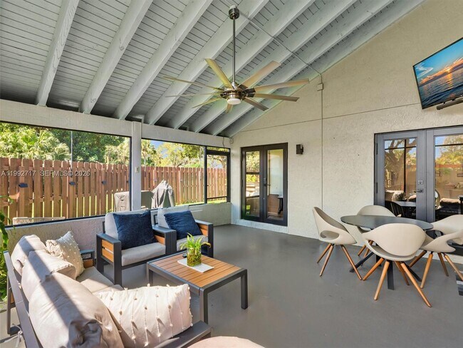 Building Photo - 2083 Augusta