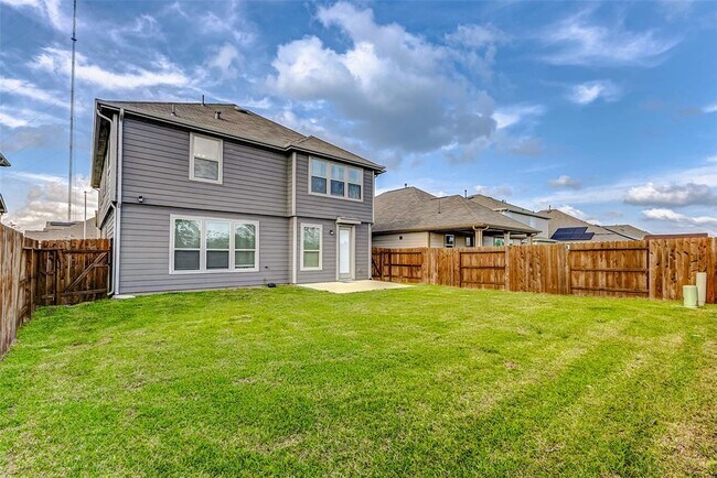 Building Photo - 2939 Lazarina Ln