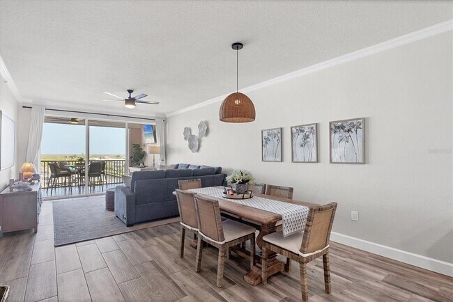 Building Photo - 13513 Gasparilla Rd