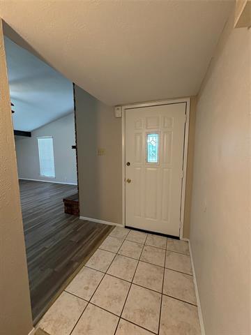 Building Photo - 7103 Hardwood Trail