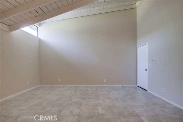 Building Photo - 23521 Ave La Caza