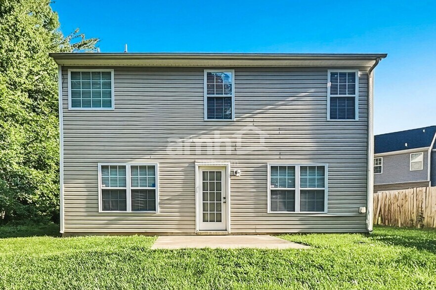 Building Photo - 2813 Alert Ct