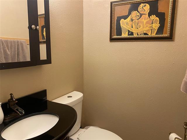 Building Photo - 1230 Donegal Ln