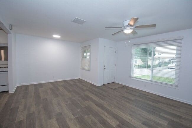 Building Photo - 1560 Goodlett St