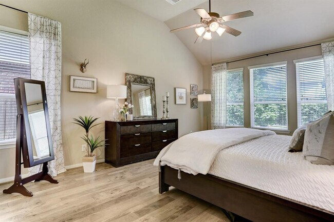 Building Photo - 24714 Crystal Leaf Ln