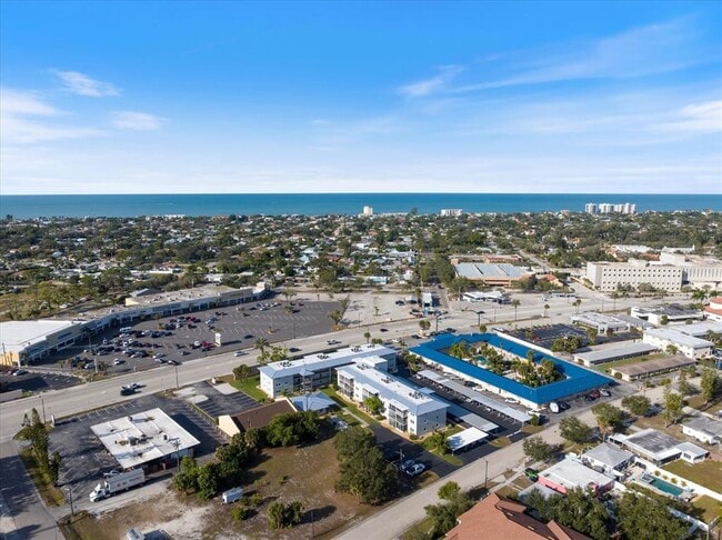 Building Photo - 649 S Tamiami Trl