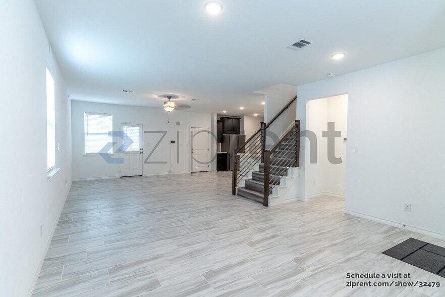 Building Photo - 109 Thurman Holt Rd