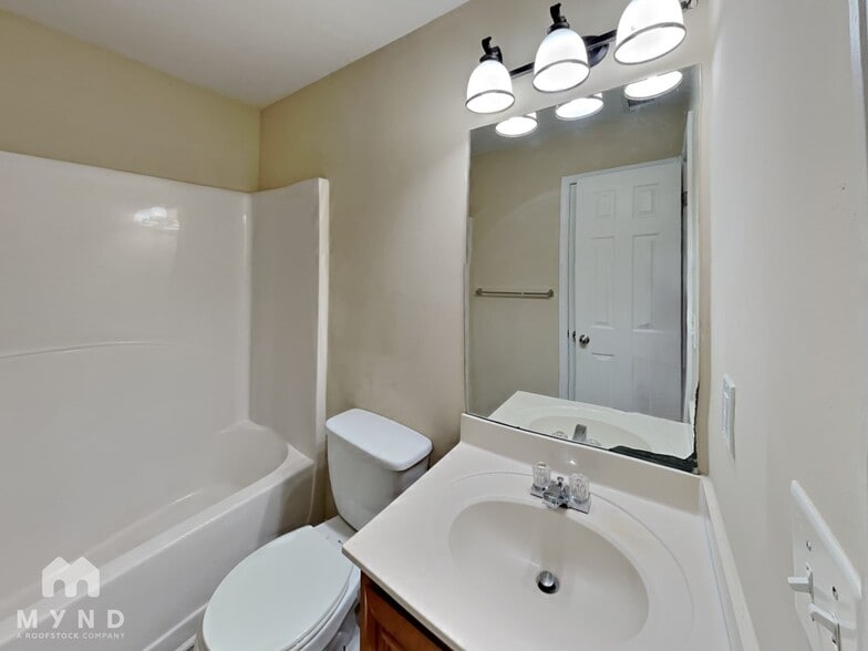 Building Photo - 1386 Cooper Gayle Dr