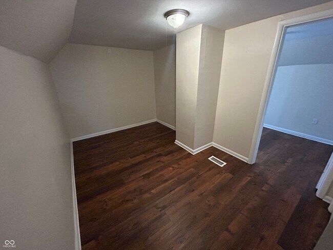 Building Photo - 1759 Howard St