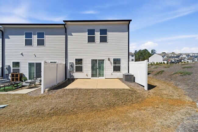 Building Photo - 11936 Basking Dr