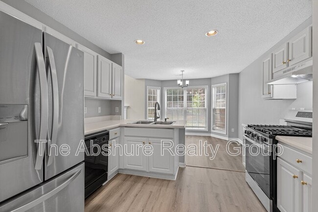 Building Photo - 4224 Lake Woodard Dr