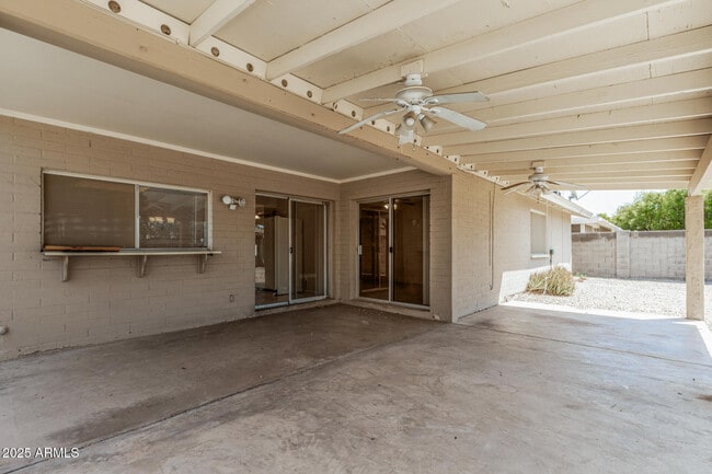 Building Photo - 2955 W Wagoner Rd